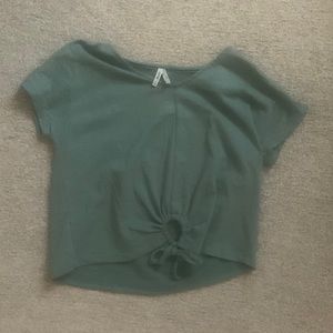 mudd cropped shirt